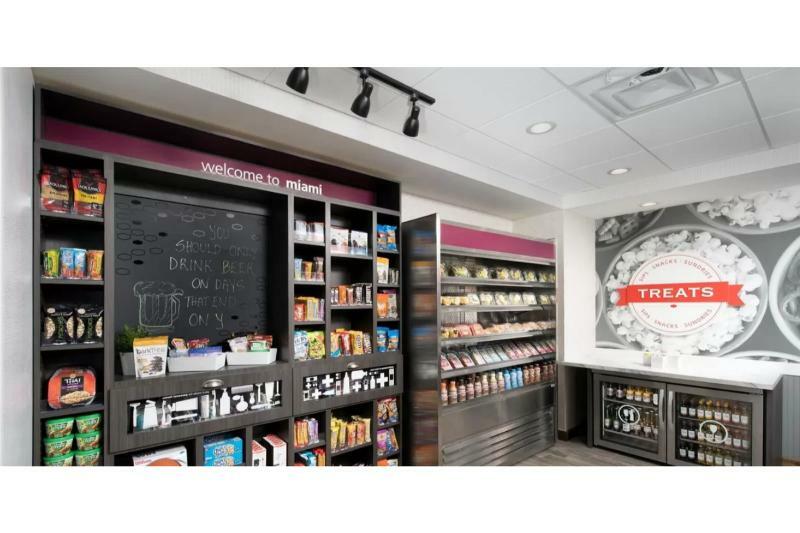 Hampton Miami Airport East Hotel 3*